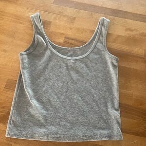 Shein crop tank size small
